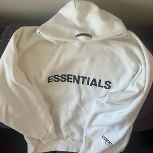 Essentials hoodie fear of god